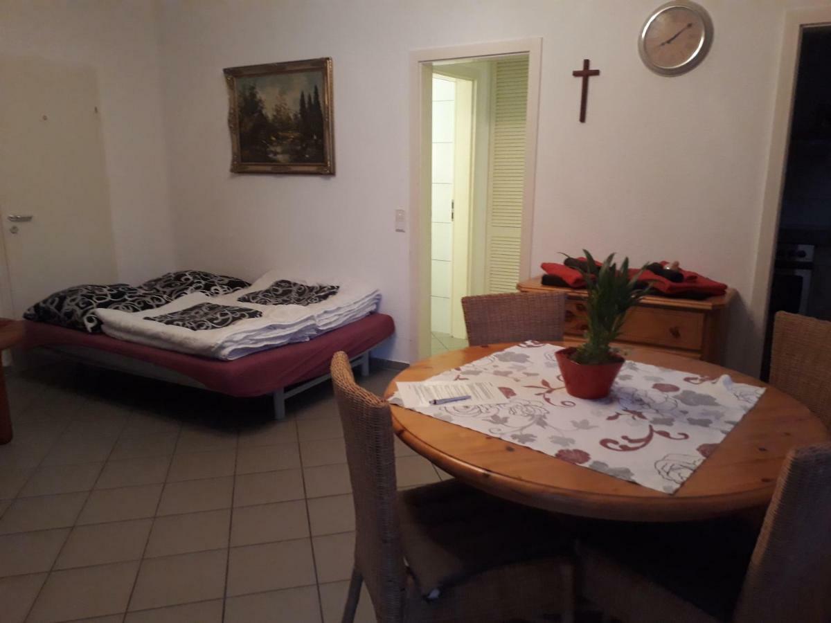 Ferienwohnung Neckartal Неккарштайнах Экстерьер фото