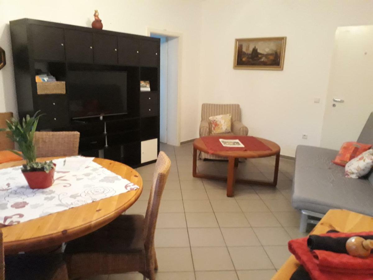 Ferienwohnung Neckartal Неккарштайнах Экстерьер фото